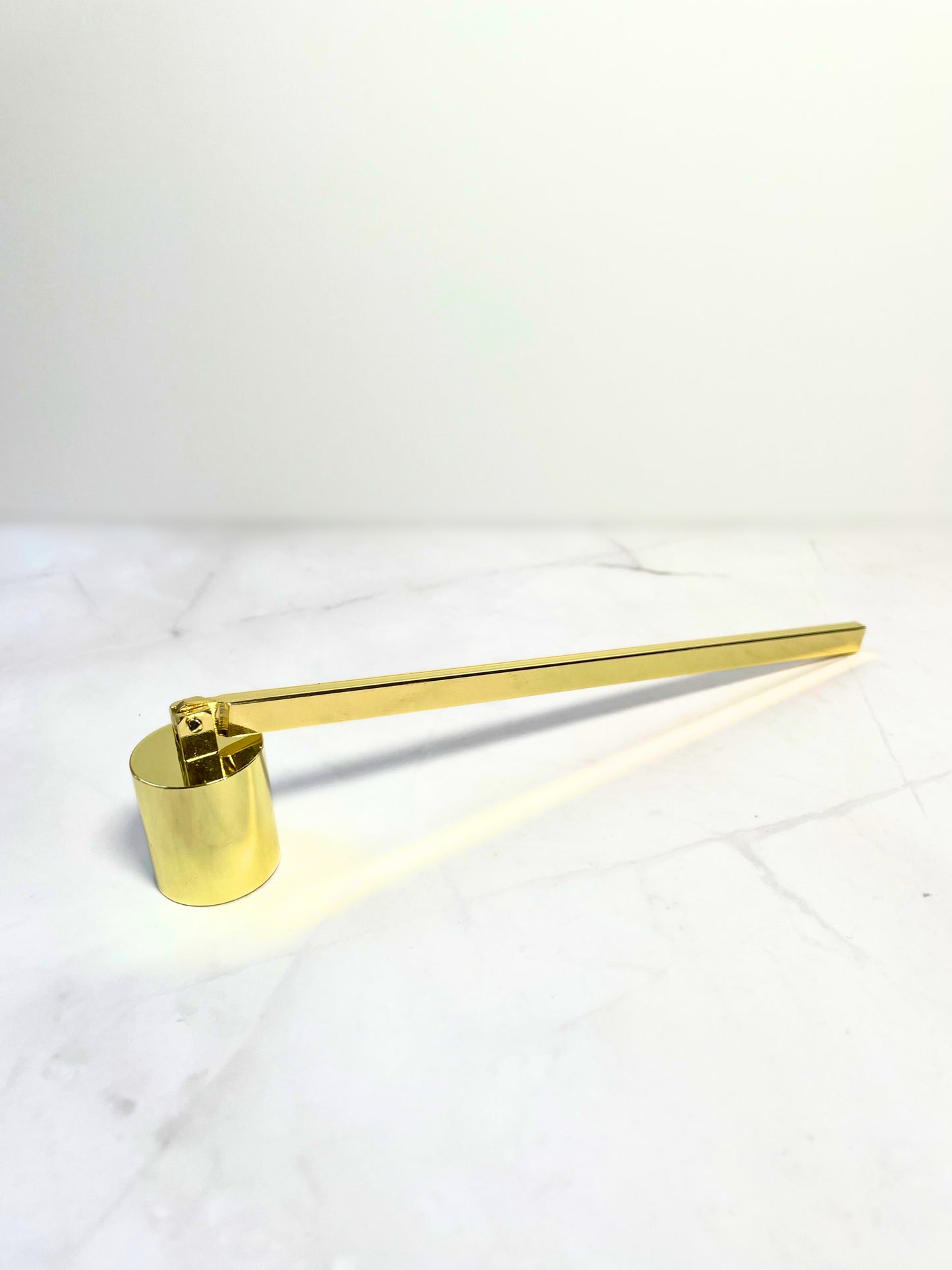CANDLE SNUFFER