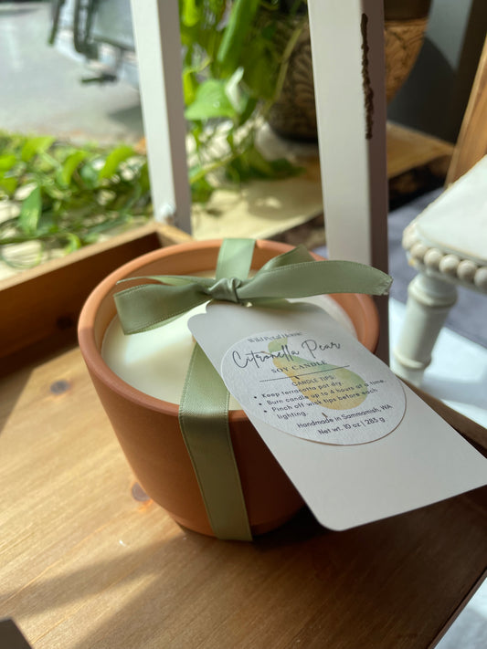 Citronella-Pear Candle Pots